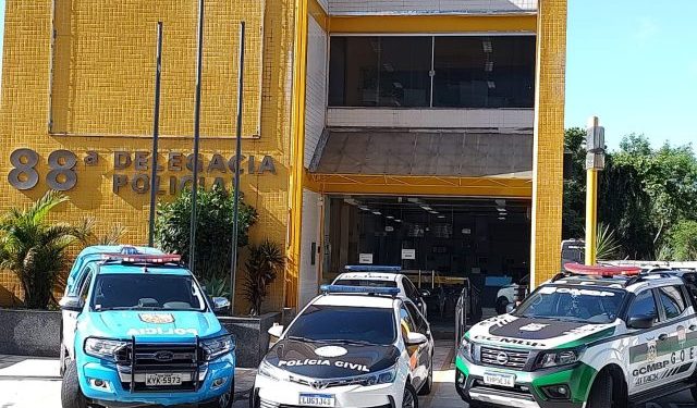 Barra do Piraí – Idoso é preso com diversos produtos furtados de supermercado