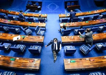 Pacheco suspende sessão que votaria diretrizes orçamentárias para 2023