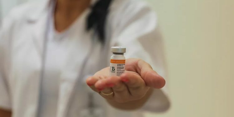 ANVISA libera CoronaVac para crianças de 3 a 5 anos