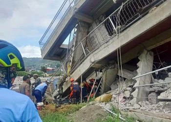 Terremoto de 7 graus atinge Filipinas