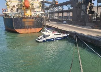 Polícia apreende mais de 300 quilos de cocaína no porto de Santos