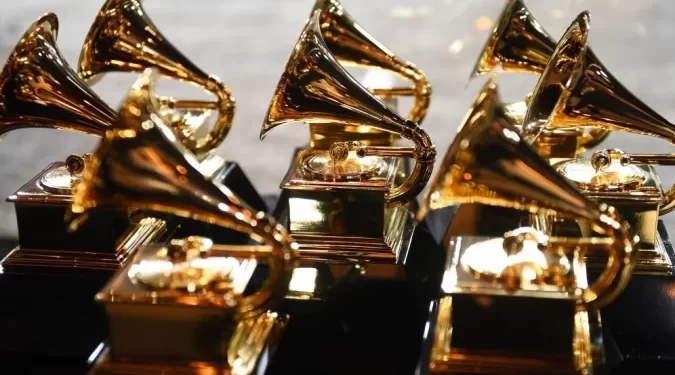 Saem indicações ao Grammy latino 2022.