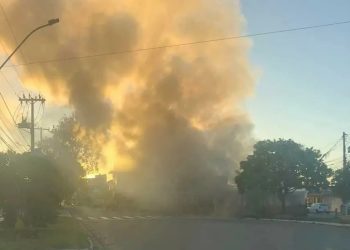 Hamburgueria pega fogo em Resende