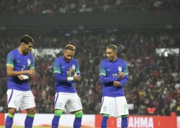 Brasil goleia a Tunísia em último amistoso antes da copa do mundo
