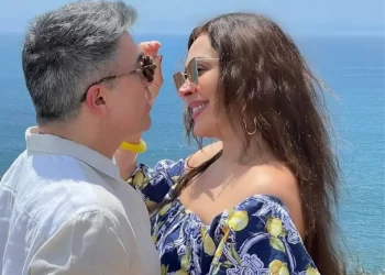Cláudia raia anuncia gravidez