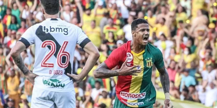VASCO PERDE E DESPERDIÇA CHANCE DE GARANTIR O ACESSO À SÉRIE A