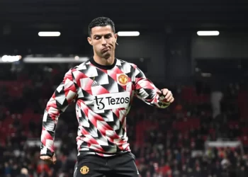 CRISTIANO RONALDO É PUNIDO AO TREINAR NO MANCHESTER UNITED