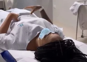 Ludmilla passa mal e é levada para hospital após show em Curitiba: ‘Já tô bem’