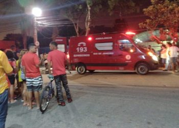 CARRO PERDE FREIO DE MÃO E ATROPELA MULHER EM RESENDE