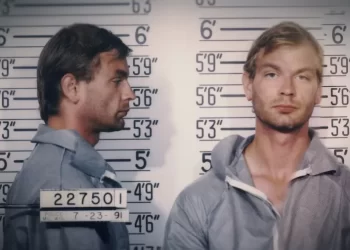 O que o documentário revela sobre Jeffrey Dahmer. Zumbis e canibalismo, SUCESSO DA NETFLIX !