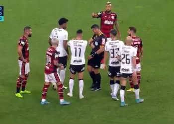 1º JOGO DA FINAL DA COPA DO BRASIL, TEM MUITA POLÊMICA E TEMPERO PARA PRÓXIMA PARTIDA.