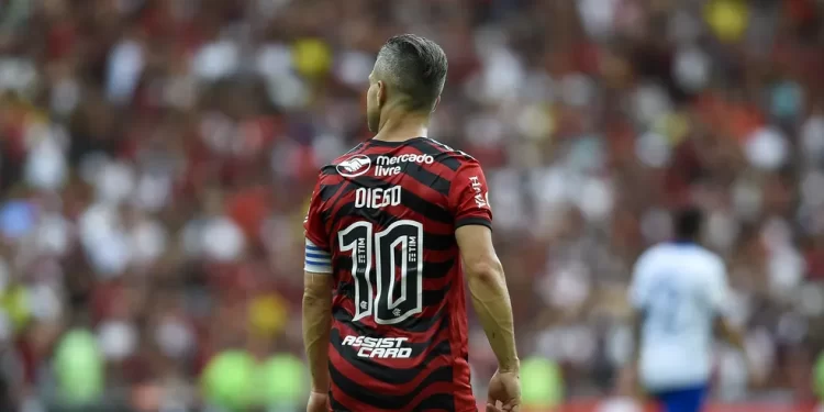 EX CAPITÃO DIEGO RIBAS QUER VIAJAR COM FLAMENGO PARA O MUNDIAL