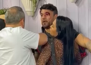 E LITERALMENTE O PAU CANTOU NA RECORD