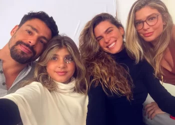 CAUÃ REYMOND ELOGIA CENAS DA EX GRAZI MASSAFERA: ‘ARREBENTOU’