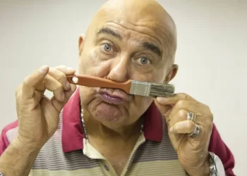 ATOR ROBERTO GUILHERME, O SARGENTO PINCEL, MORRE NO RIO AOS 84 ANOS