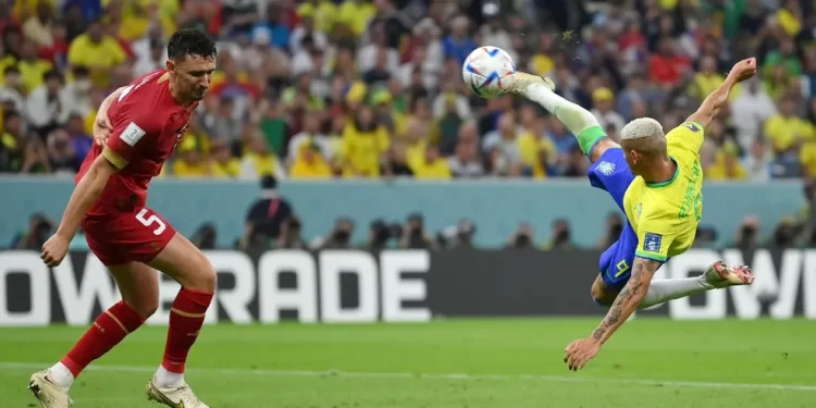 RICHARLISON FAZ GOLAÇO E BRASIL BATE A SÉRVIA