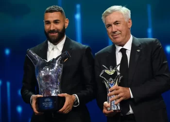 ANCELOTTI: É MULTICAMPEÃO COMO TÉCNICO, MAS NÃO TEM EXPERIÊNCIA COM SELEÇÕES