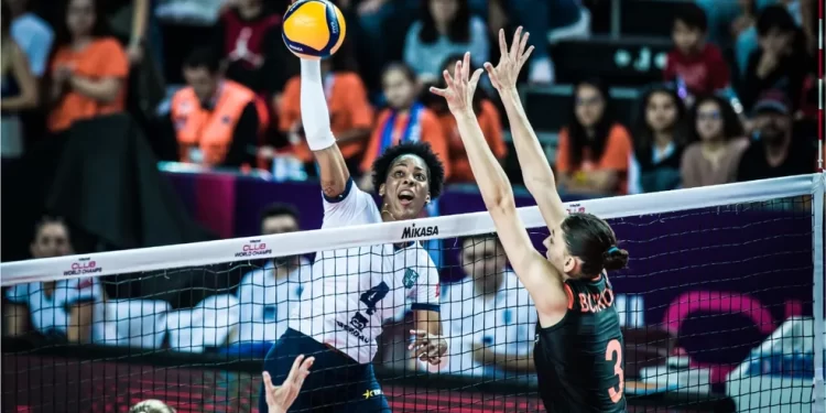 MINAS É DERROTADO PELO ECZACIBASI E TERMINA O MUNDIAL DE VÔLEI EM QUARTO