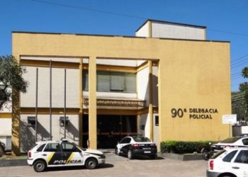 MENINA DE 9 ANOS É BALEADA NA PERNA EM BARRA MANSA