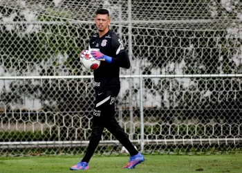 VASCO QUER GOLEIRO IVAN DO CORINTHIANS