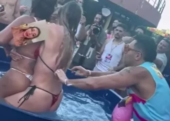 TIRULLIPA FOI CONVIDADO A SE RETIRAR DA FAROFA