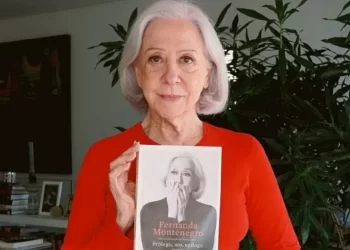 FERNANDA MONTENEGRO NÃO RENOVA COM A GLOBO
