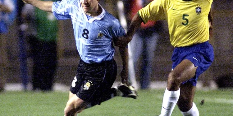 EX-DA SELEÇÃO URUGUAIA E DA JUVENTOS MORRE AOS 49 ANOS