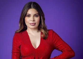 GKAY ESTÁ ISOLADA PARA EVITAR ATAQUES