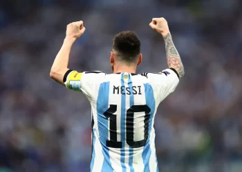 O ADEUS DE UM GÊNIO: MESSI