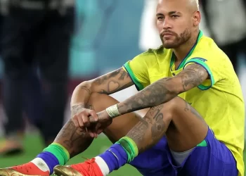 NENHUM DOS NOSSOS MAIORES CRAQUES DE PELÉ A RONALDO, CHEGOU A COPA AOS 34 ANOS