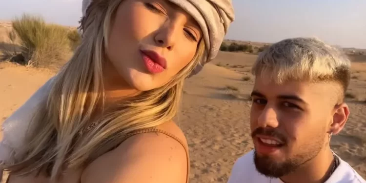VIRGINIA E ZÉ FELIPE EM DUBAI SE DIVERTEM EM PASSEIO DE CAMELO PELO DESERTO