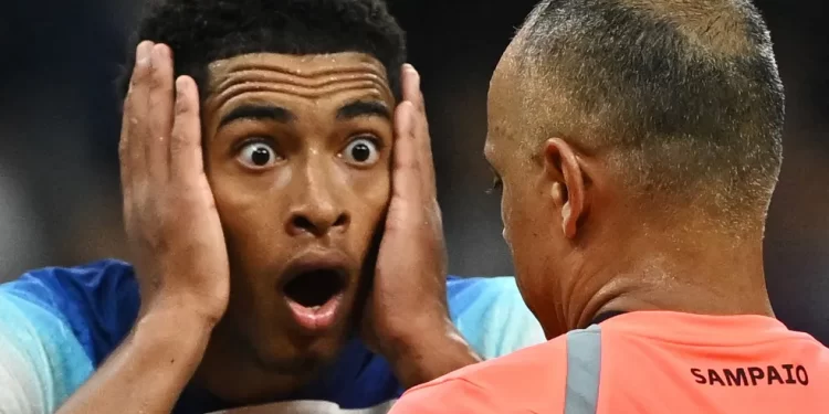 VINI JR É O 4º JOGADOR MAIS VALIOSO DO MUNDO