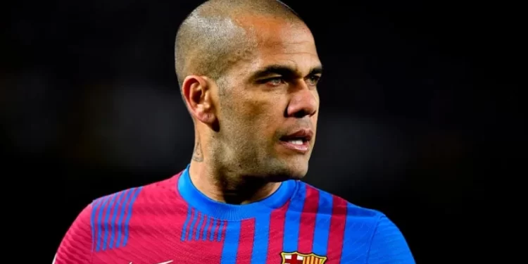 DANIEL ALVES CONTRATA ADVOGADO QUE JÁ DEFENDEU MESSI E BARCELONA…