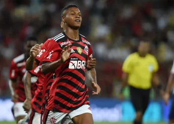 FLAMENGO RECEBE OFERTA DE R$ 89,6 MILHÕES POR MATHEUS FRANÇA