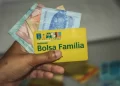 GOVERNO ESPERA ECONOMIZAR DE R$ 10 BILHÕES NO BOLSA FAMÍLIA