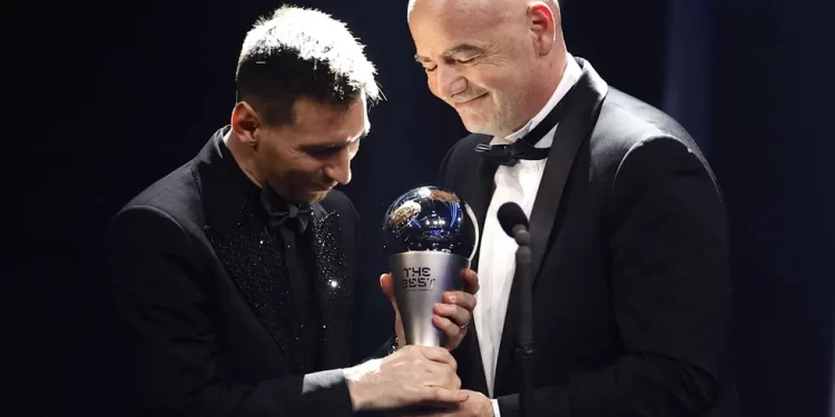 MESSI É ELEITO O MELHOR JOGADOR DO MUNDO DE 2022