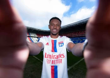 COM 2.100% BOTAFOGO TEM LUCRO COM VENDA DE JEFFINHO PARA LYON