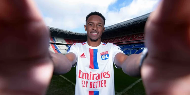 COM 2.100% BOTAFOGO TEM LUCRO COM VENDA DE JEFFINHO PARA LYON