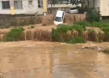 TROMBA D’ÁGUA EM BARRA DO PIRAÍ