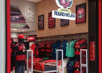 FLAMENGO LANÇA MAIS TRÊS LOJAS OFICIAIS EM UM DIA