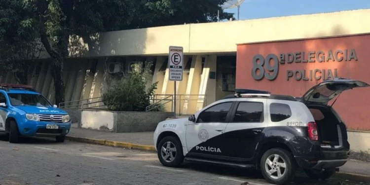 POLÍCIA PRENDE SUSPEITO DE MATAR JOVEM DE 18 ANOS EM RESENDE