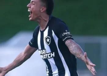 BOTAFOGO VENCE O RESENDE PELA TAÇA GUANABARA