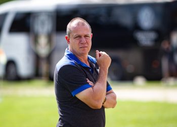 RESENDE ANUNCIA SAÍDA DO TÉCNICO SANDRO SARGENTIM