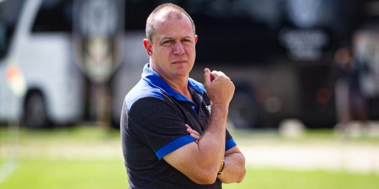 RESENDE ANUNCIA SAÍDA DO TÉCNICO SANDRO SARGENTIM