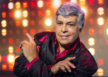 CANTOR SIDNEY MAGAL FAZ SHOW EM ANGRA