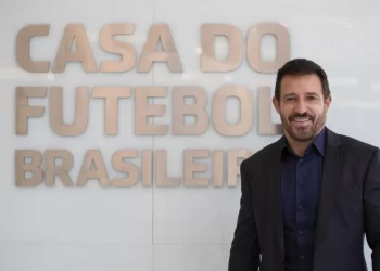 QUEM É RAMON MENEZES TÉCNICO INTERINO DA SELEÇÃO BRASILEIRA DE FUTEBOL