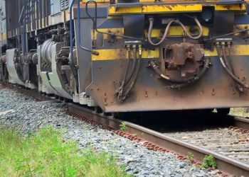 IDOSA MORRE APÓS SER ATINGIDA POR TREM EM BARRA MANSA