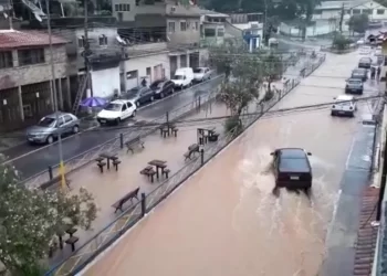 VOLTA REDONDA REGISTRA DESLIZAMENTOS DEVIDO A FORTE CHUVA