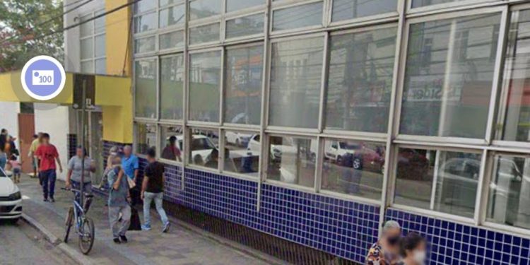 HOMEM QUEBRA CAIXA ELETRÔNICO EM BARRA MANSA POR NÃO CONSEGUIR SACAR DINHEIRO
