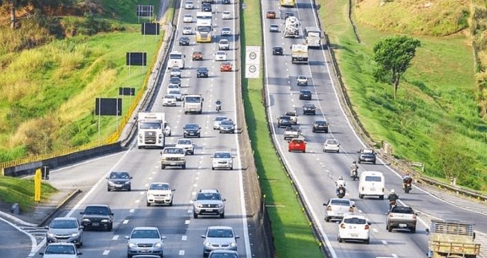 VIA DUTRA E RIO-SANTOS DEVEM RECEBER MAIS DE UM MILHÃO DE VEÍCULOS